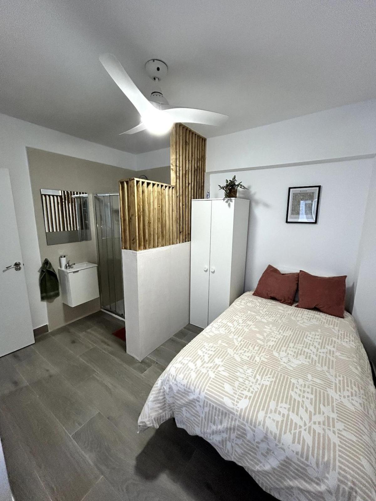 Appartement A Pasos Del Mar, 4 Habitaciones, Ac Y Reformado
