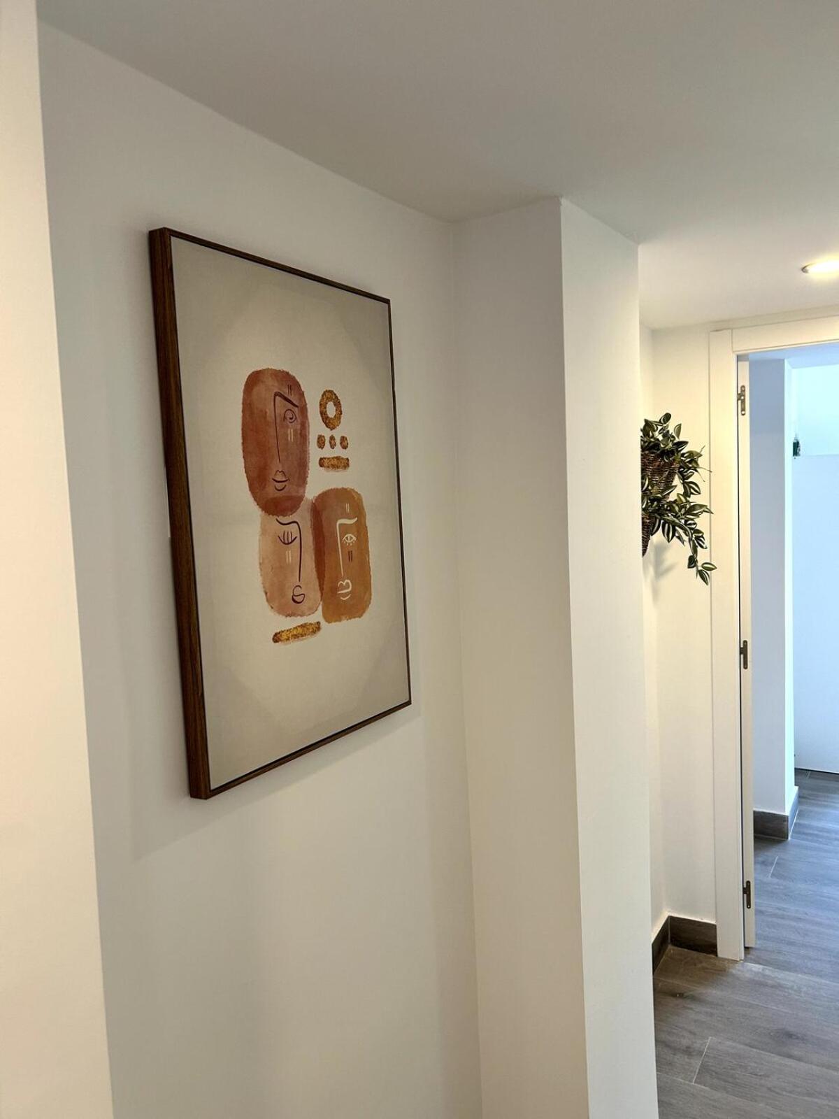 A Pasos Del Mar, 4 Habitaciones, Ac Y Reformado * Almería